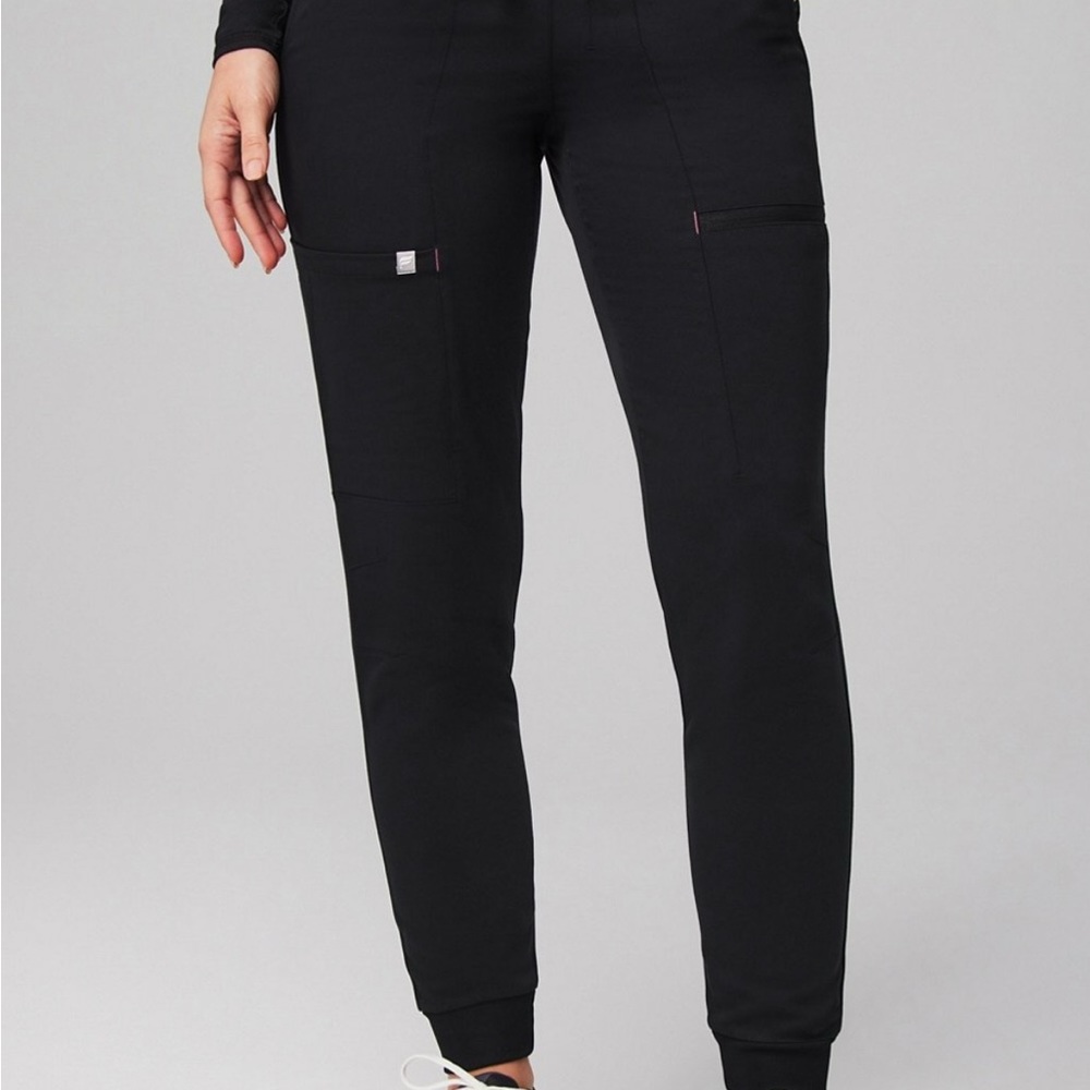 On Call Scrub Jogger